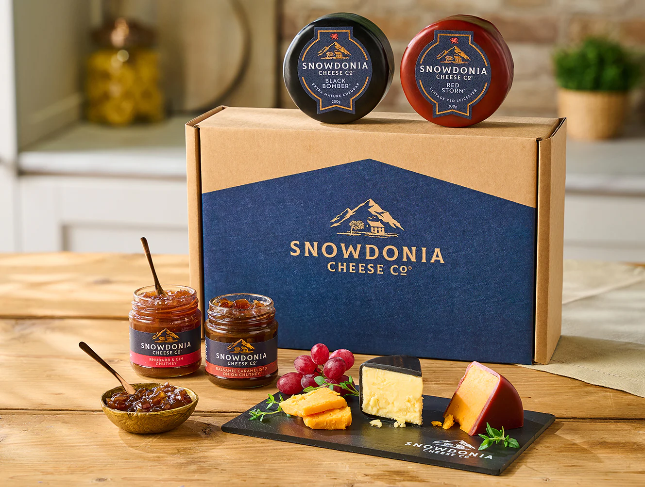 Classic Cheese & Chutney Duo with Slate - Image 2