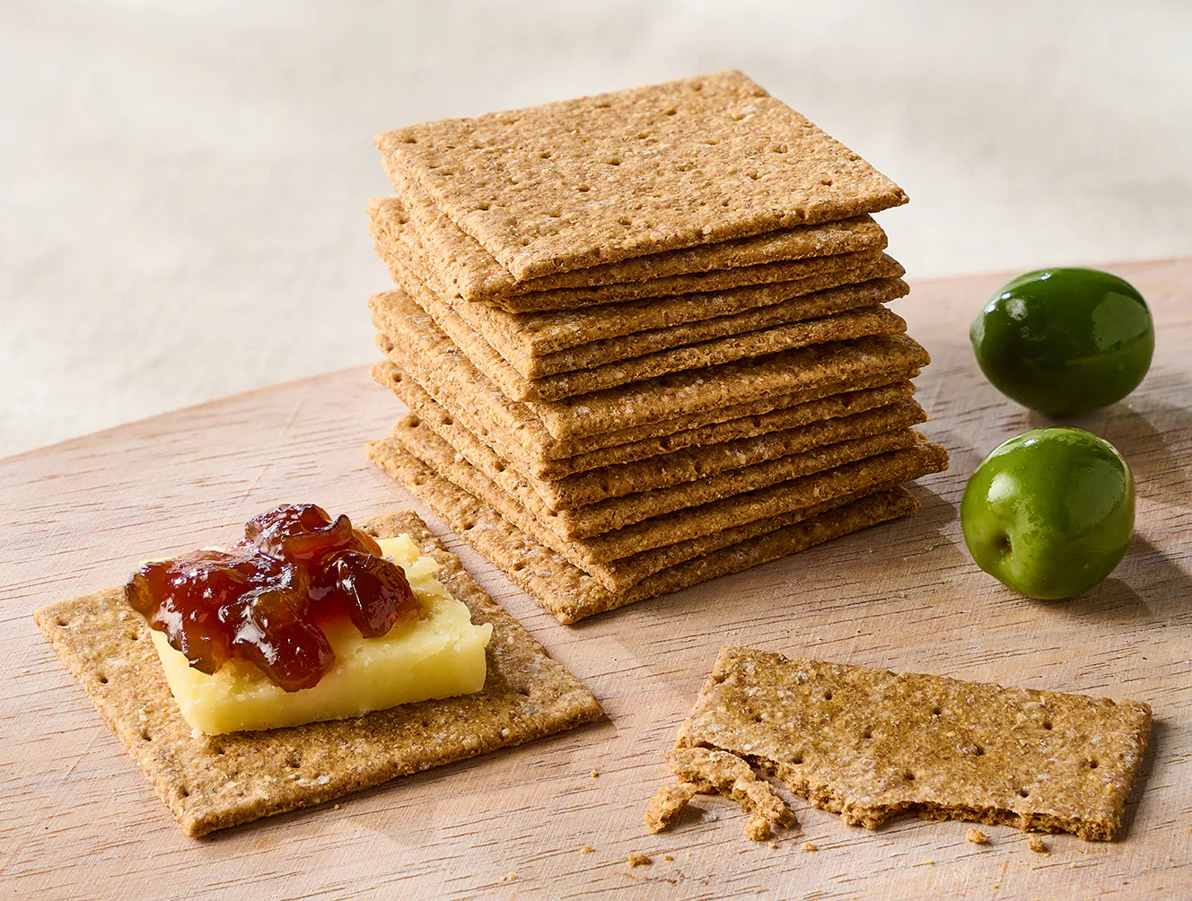 Wholemeal & Extra Virgin Olive Oil Crackers - Image 3